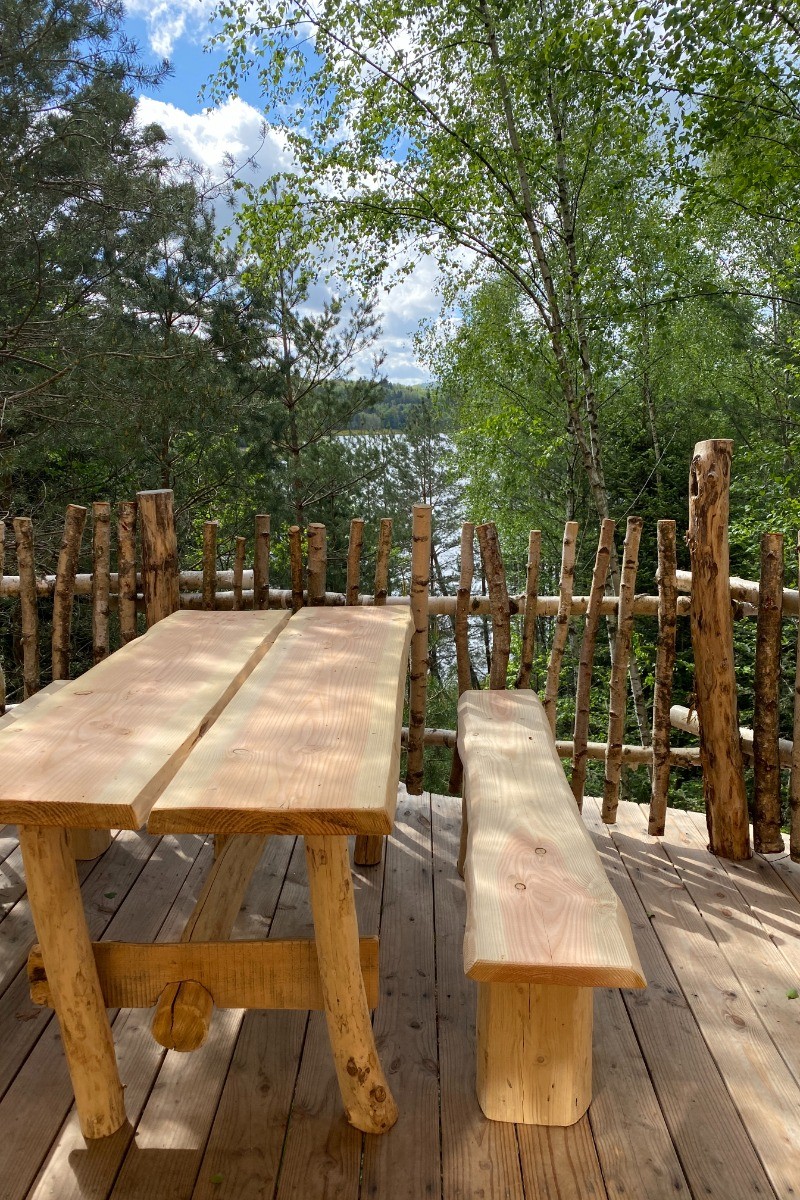 Terrasse Jules Verne, vue lac - Les Cabanes du Lac de Pierre Percée