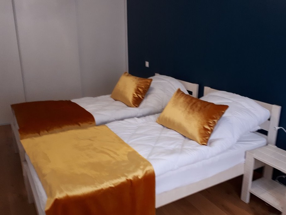 Chambre de 14 m² grand placard