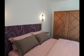 Chambres d'hôtes avec piscine dans le Parc naturel régional du Pilat - Chambre Raisin