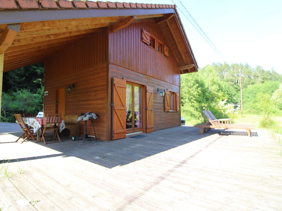 Terrasse - Chalet en bois tout confort aux Rouges-Eaux – Nature, jardin, randonnées Vosges
