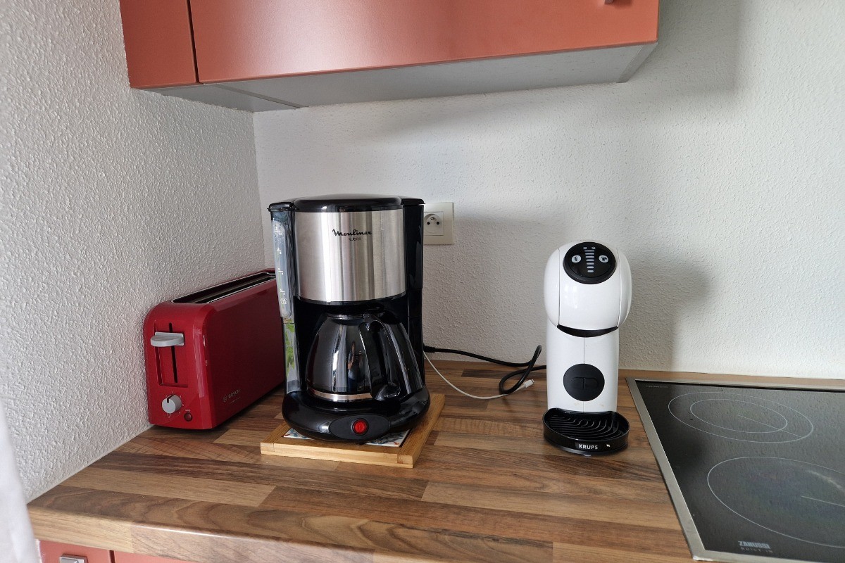 Cuisine ouverte sur salon/ séjour - Appartement Gérardmer