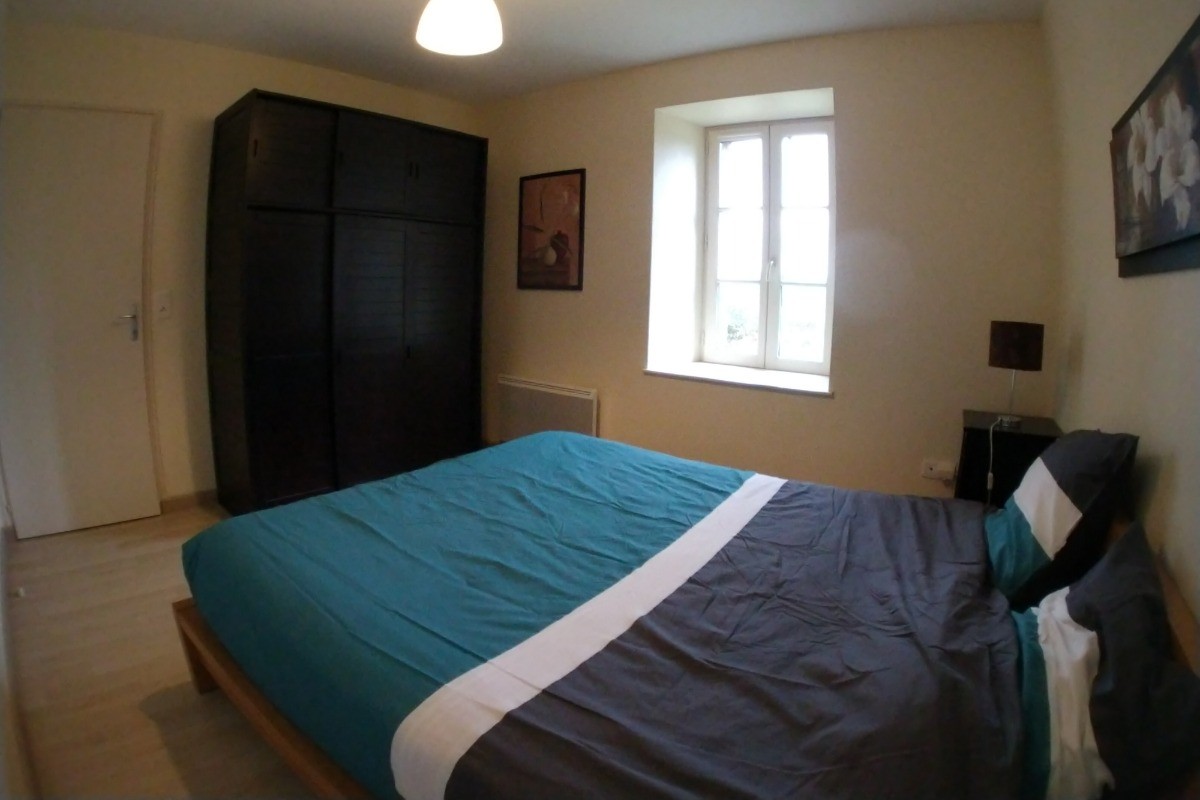 Chambre 1 - lit double 160cm