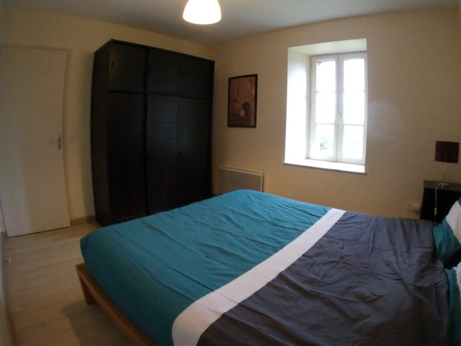 Chambre 1 - lit double 160cm