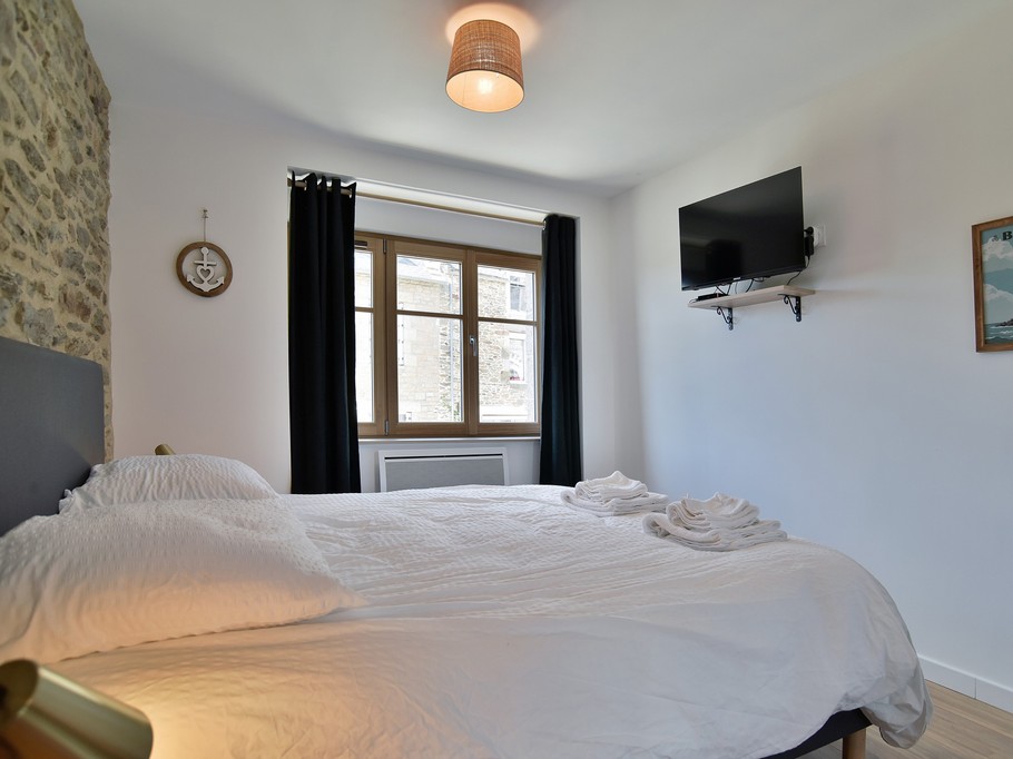 Chambre 1er étage / 1 lit en 160