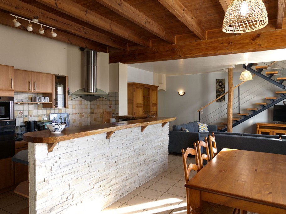 Pièce à vivre du gîte Abelia