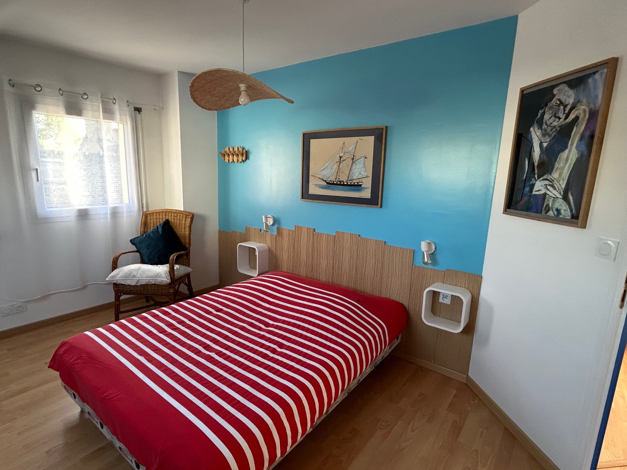 Chambre étage lit 140