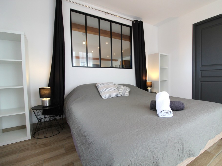 Chambre RDC - Chez Gigi et Malou Gîte Jonquille