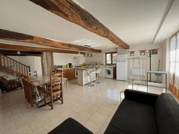 Espace de vie vue depuis le coin détente