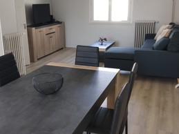 Pièce de vie de la maison Saudau à St Jean d'Angély en Charente maritime