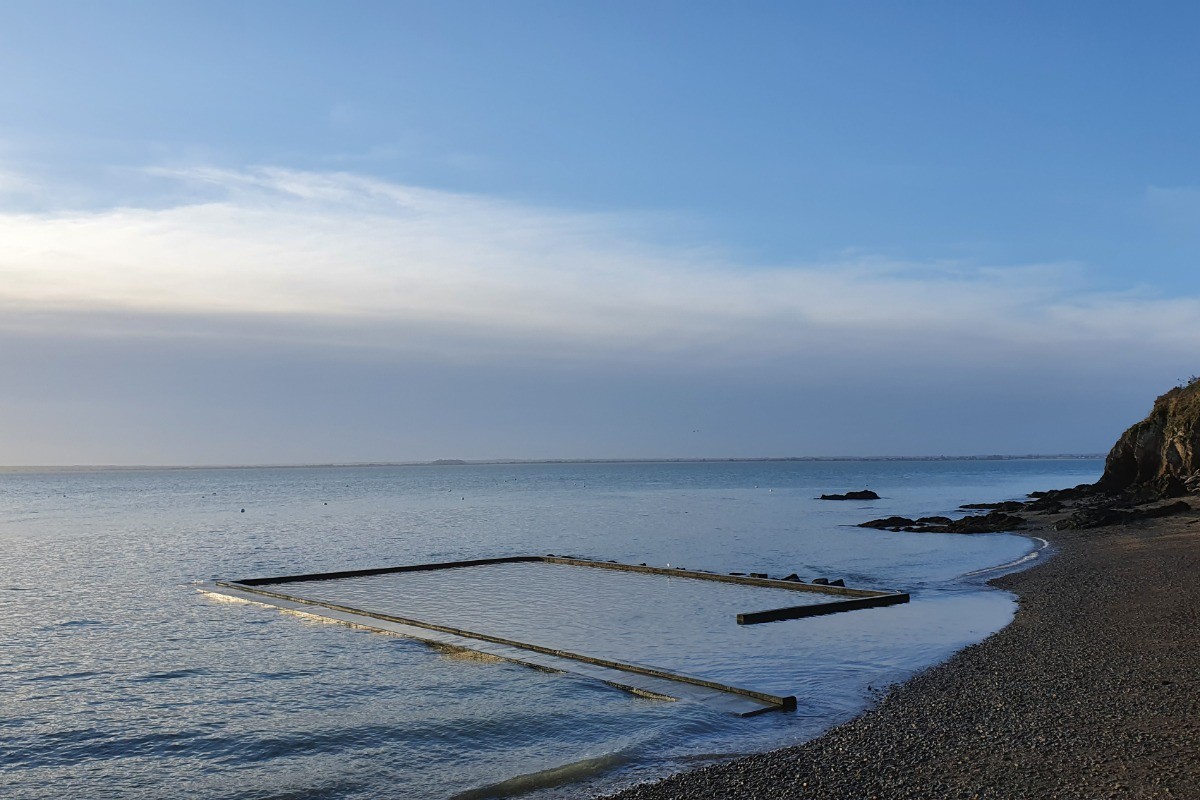 Piscine d'eau de mer à L'Abri des Flots à Cancale
