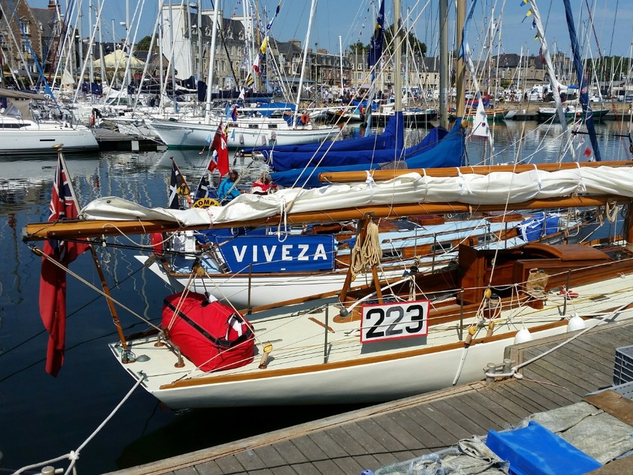 Location "Île St Riom" de la maison de Marilou au centre ville de Paimpol et à quelques pas du port (Côtes d'Armor, Bretagne) - port de Paimpol