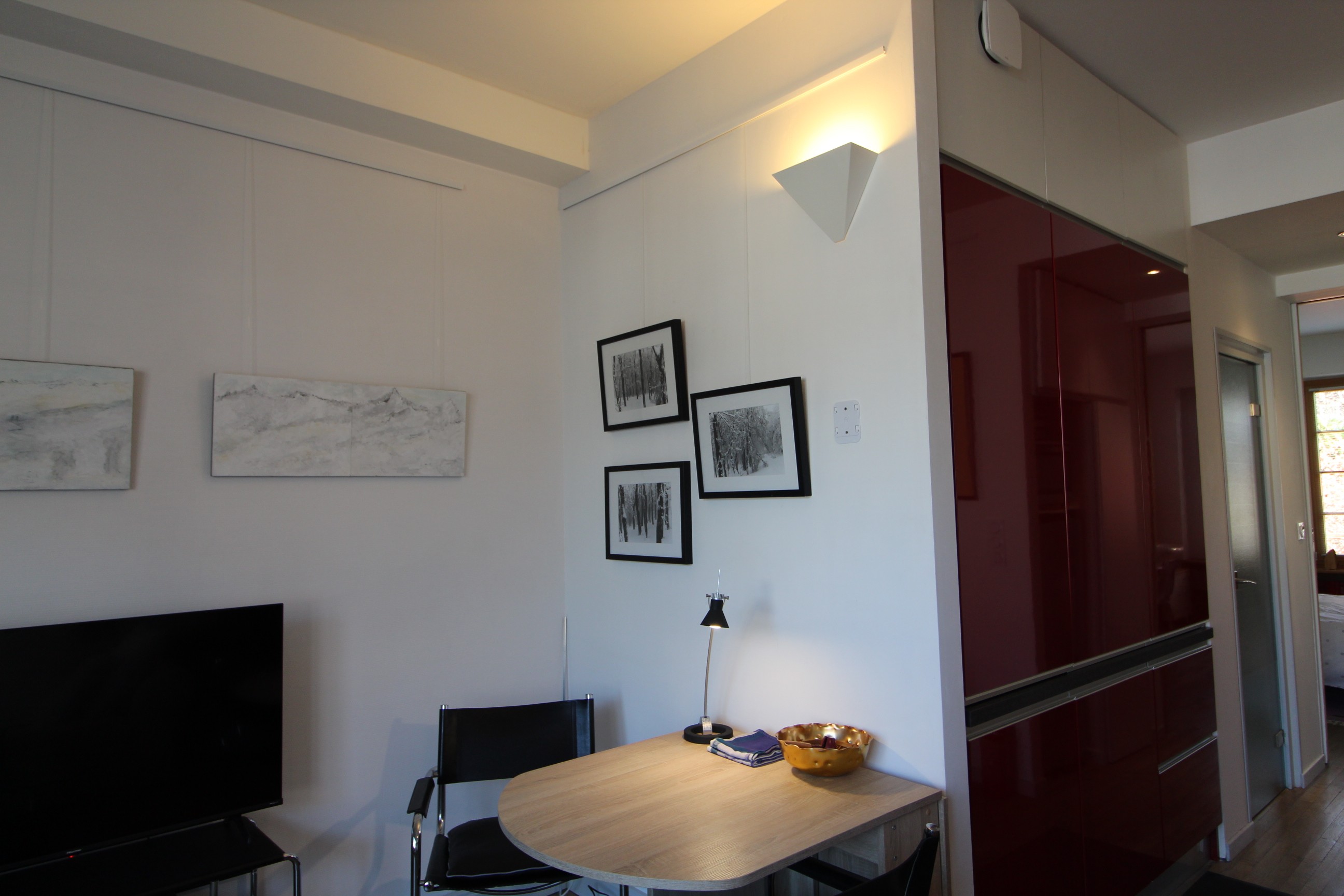 Espace repas et cuisine - Appartement les Tulipes