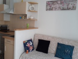 Cuisinr-Séjour banquette-lit 80x190