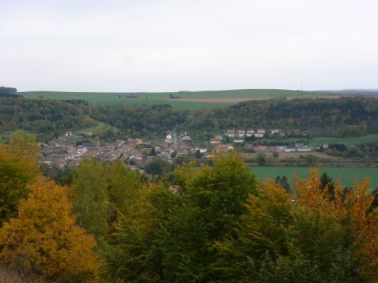Vue du village depuis la colline - Chambre d'hôtes l'An XII - Orchidées