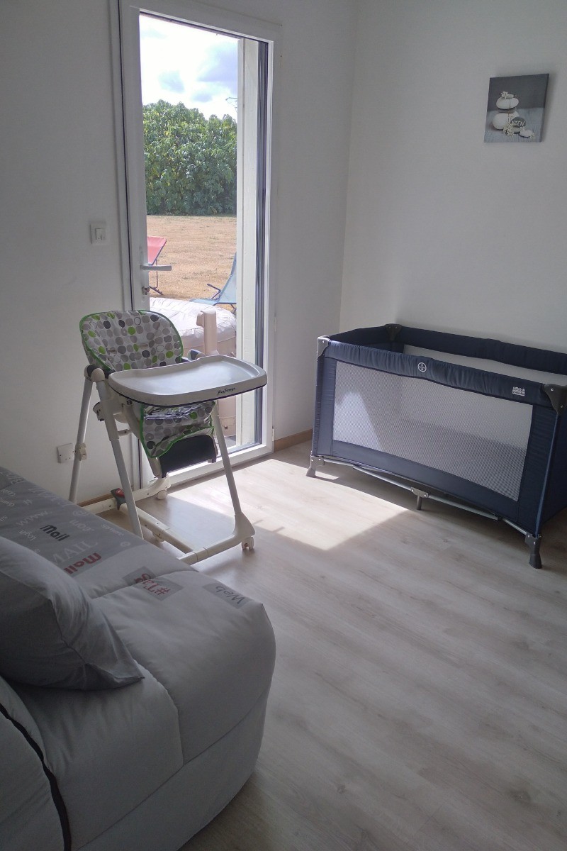 Location Clévacances à Tredrez Locquémeau, villa pour 6 avec SPA privé - chambre