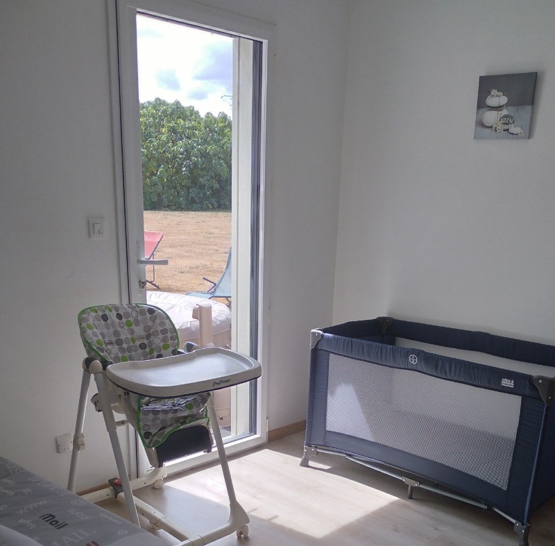 Location Clévacances à Tredrez Locquémeau, villa pour 6 avec SPA privé - chambre
