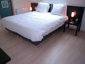 Lit King-Size 180 x 210cm