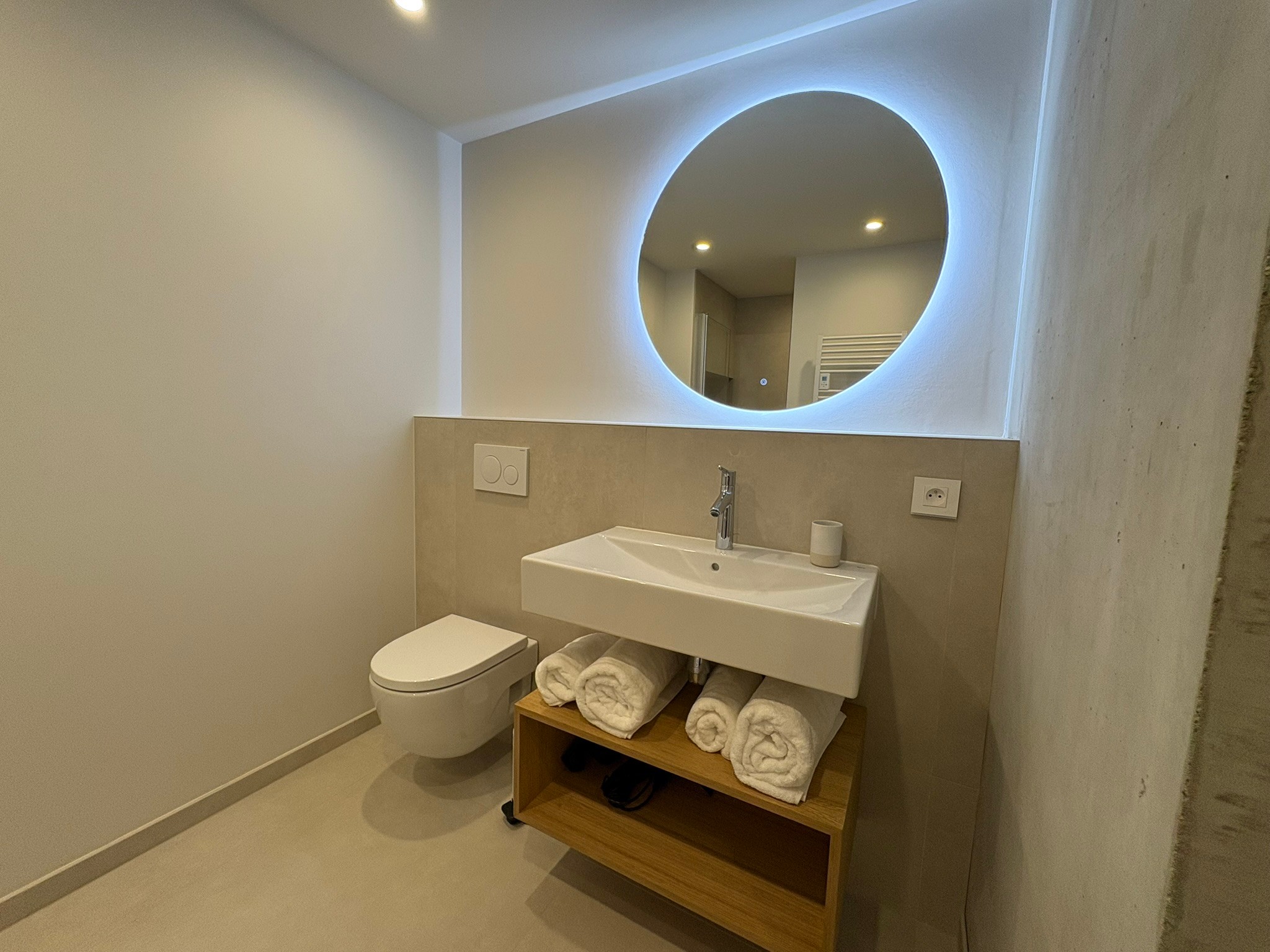 salle de bain chambre 1