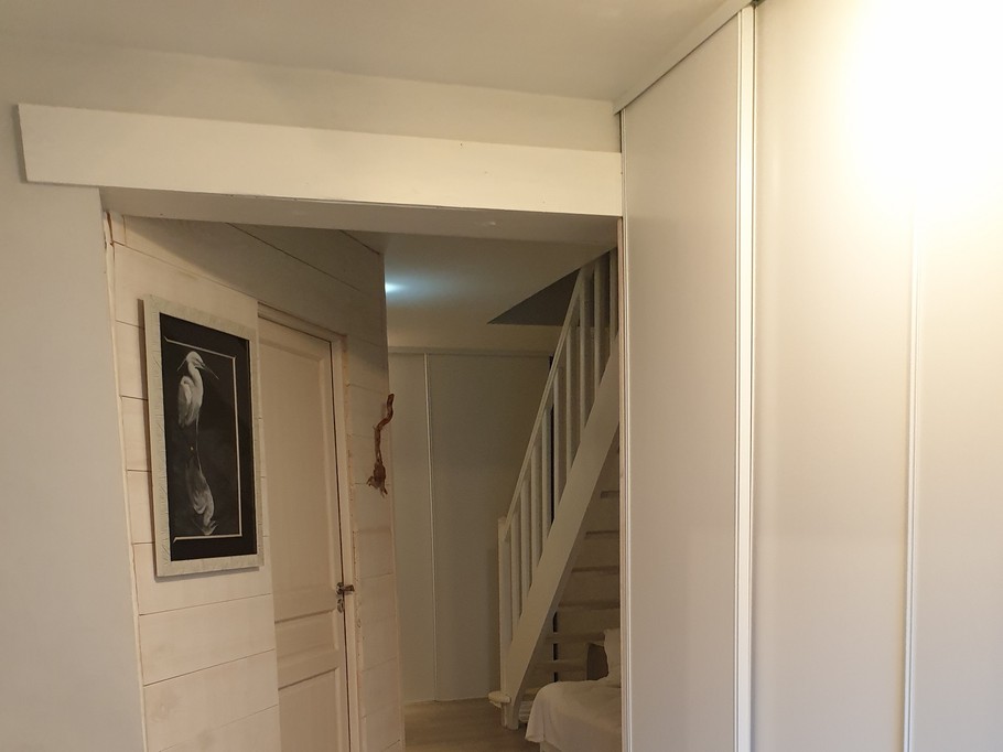 couloir , accès chambre rez de route