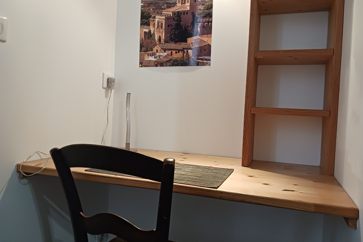 Coin bureau dans le salon