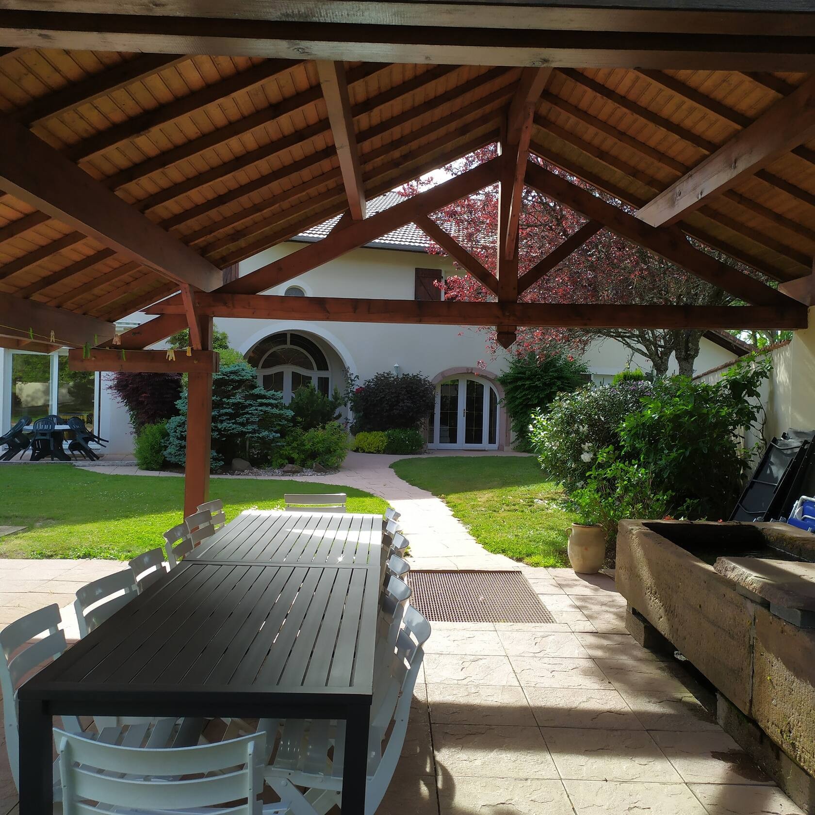 Terrasse - Gîte de groupe "La Promenade des Dames", ancienne ferme entièrement rénovée