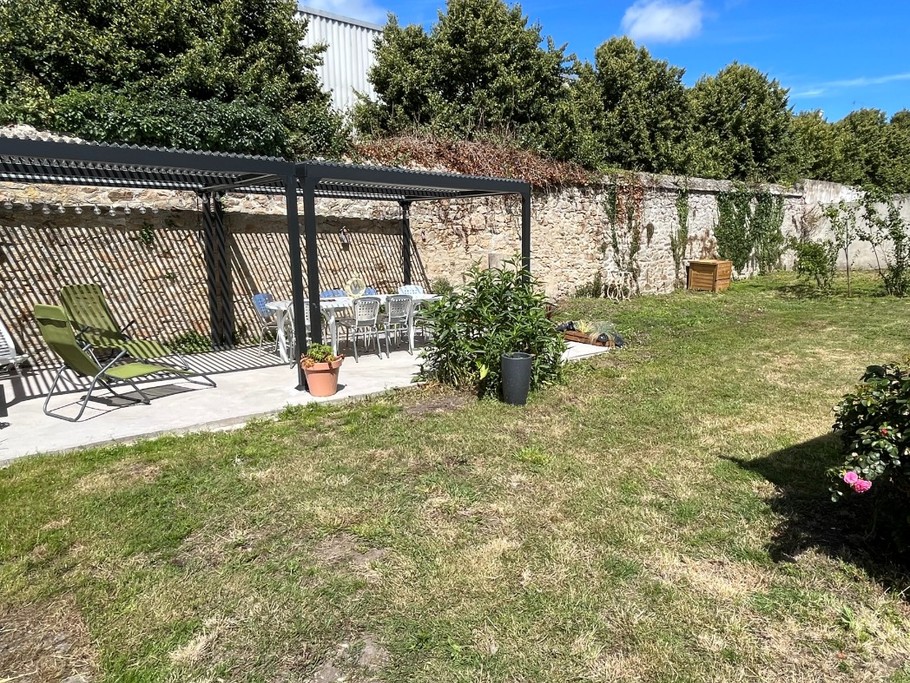 Pergolas Bioclimatiques - Jardin clos 350 m2