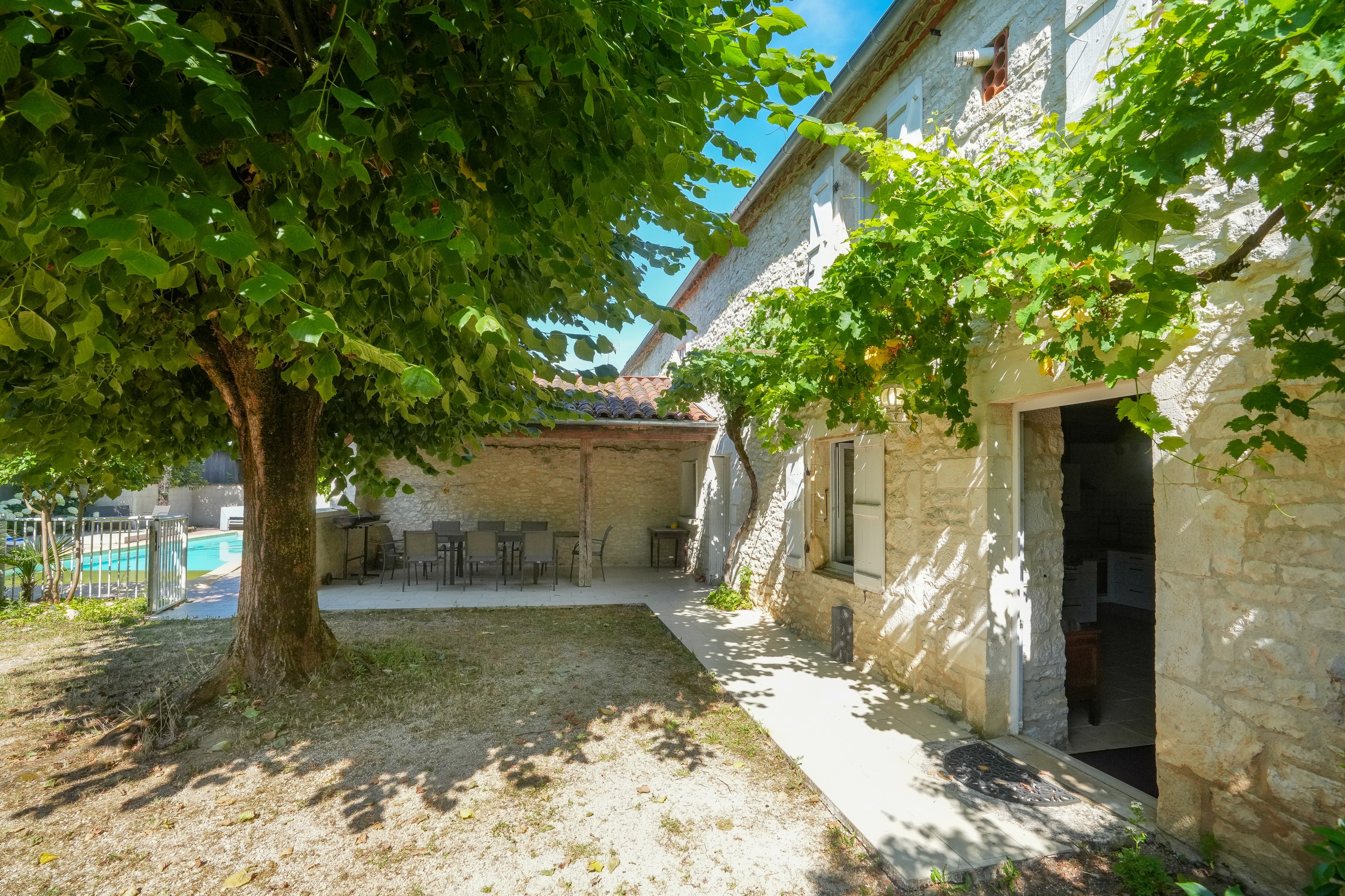 Photo n° 2 of the location