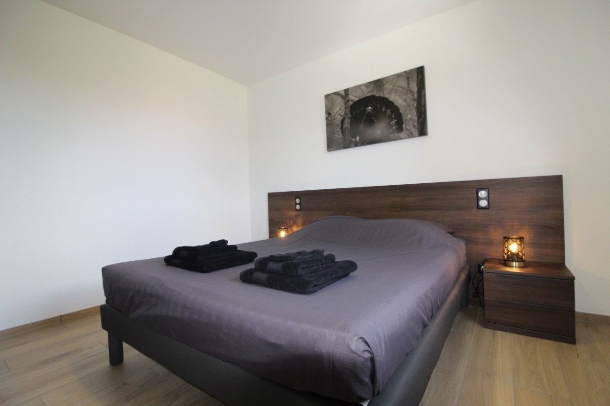 Chambre n°4, RDC : 1 lit 160x190 - Domaine de l'étang à Ban-sur-Meurthe-Clefcy Vosges