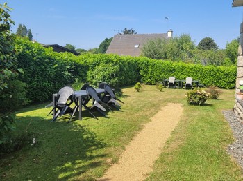 Chambre d'hôtes Clévacances, Ploluha, chez M. et Mme Mac Lachlan, vue extérieure