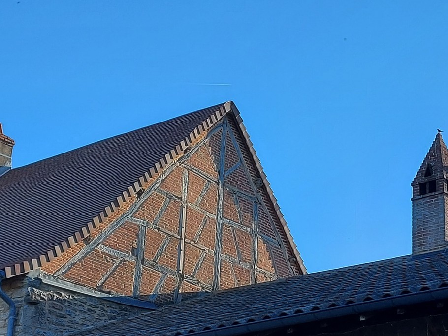 Un bâti tipyque de la Bresse ..