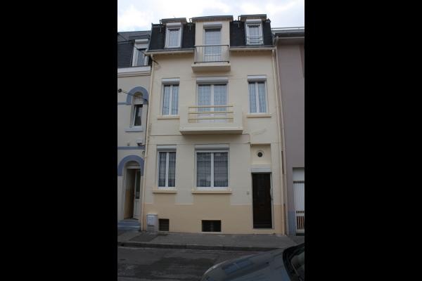The flat is located on the 2nd and top floor.