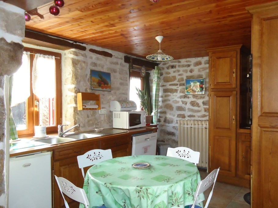 Vue générale sur la cuisine