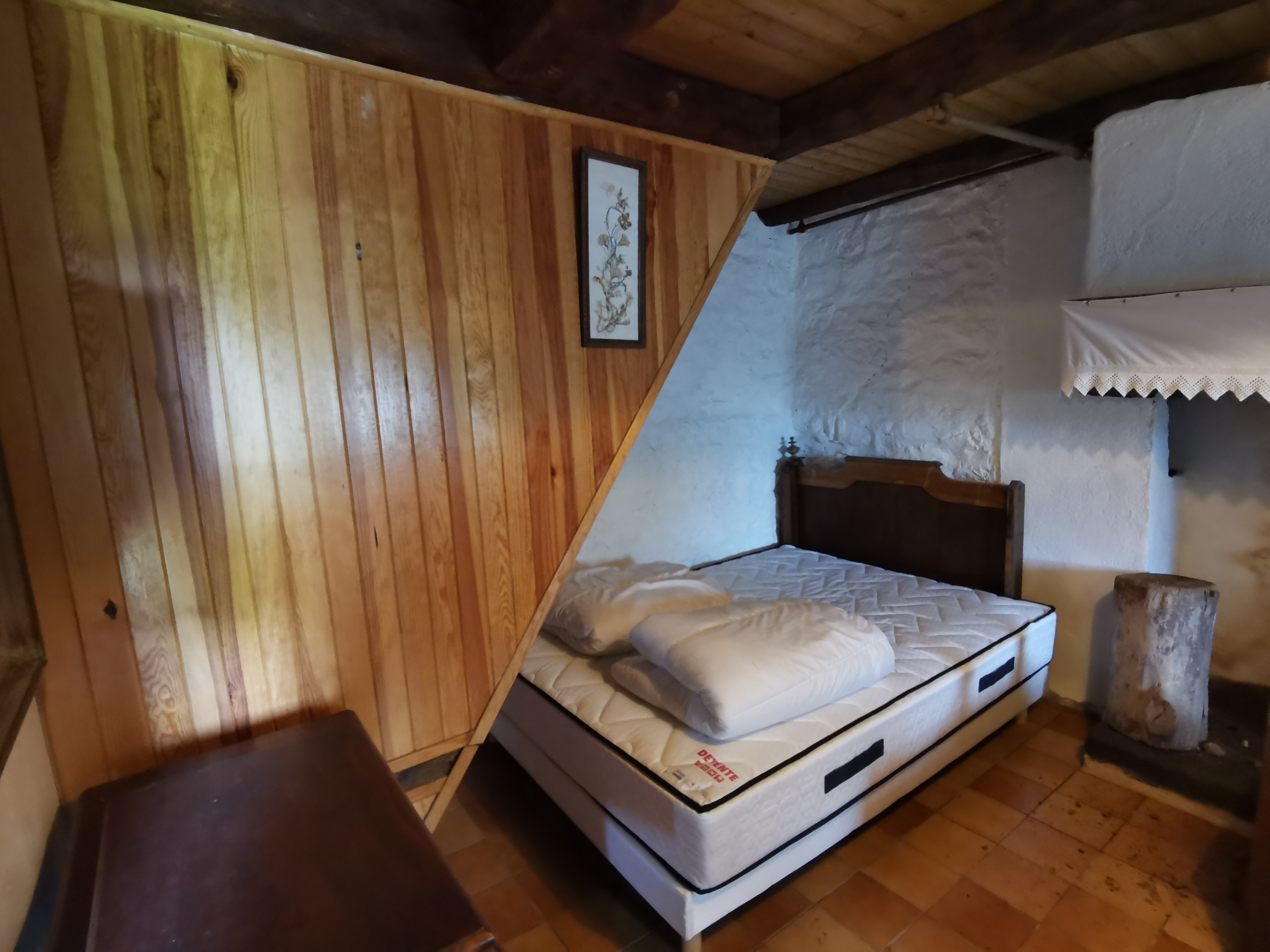 Bedroom with office Ground floor