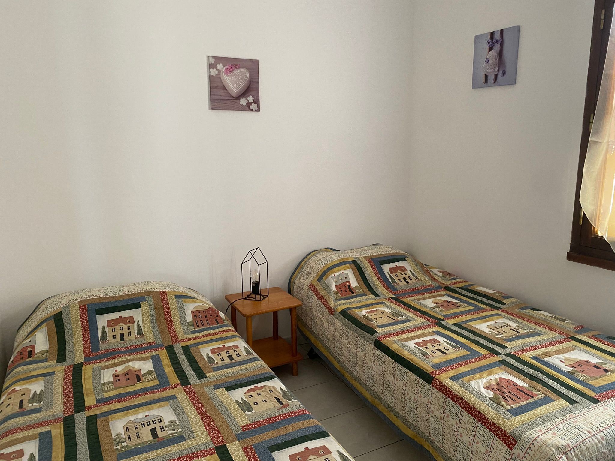 Vacances en Occitanie – Gîte à Pailhès avec clim et WiFi