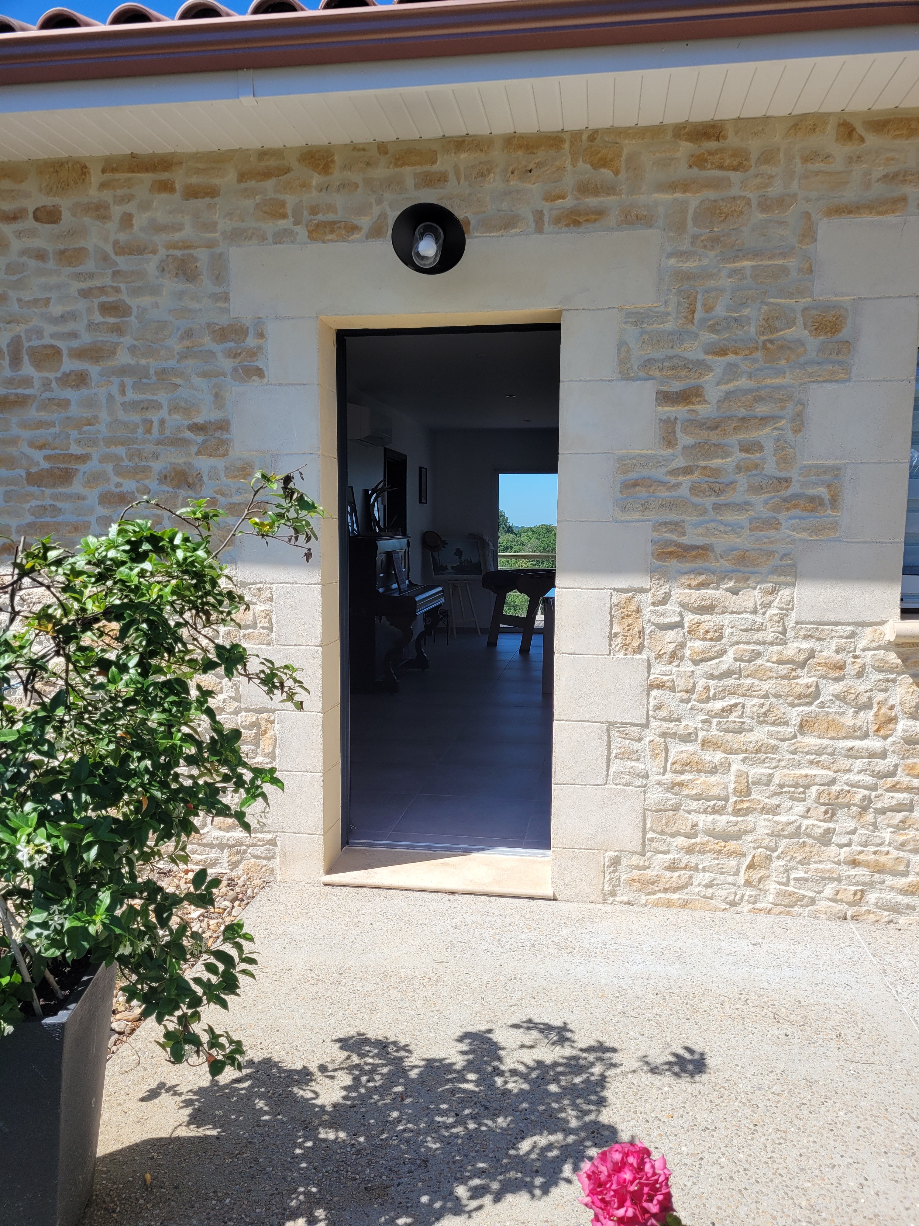 Entrée principale