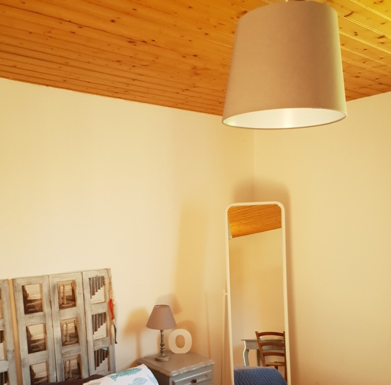 Chambre avec lit en 140