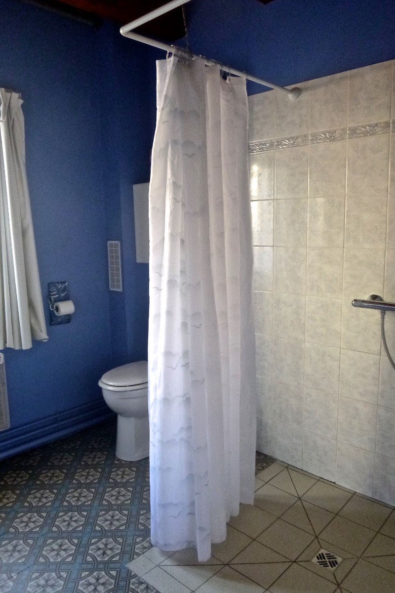 Salle d'eau/wc du rez-de-chaussée