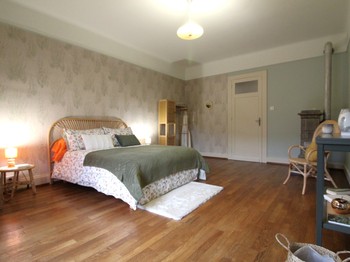 Chambre Familiale “Les Sotrés/ Pommeraye”, la maison de Marie