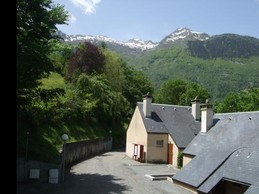 VUE DE LA FENETRE DE CHAMBRE