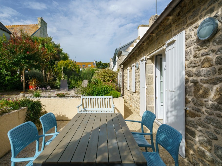 Enclosed private terrace