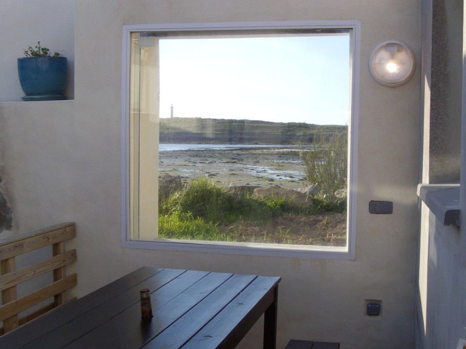 Table extérieure avec vue mer