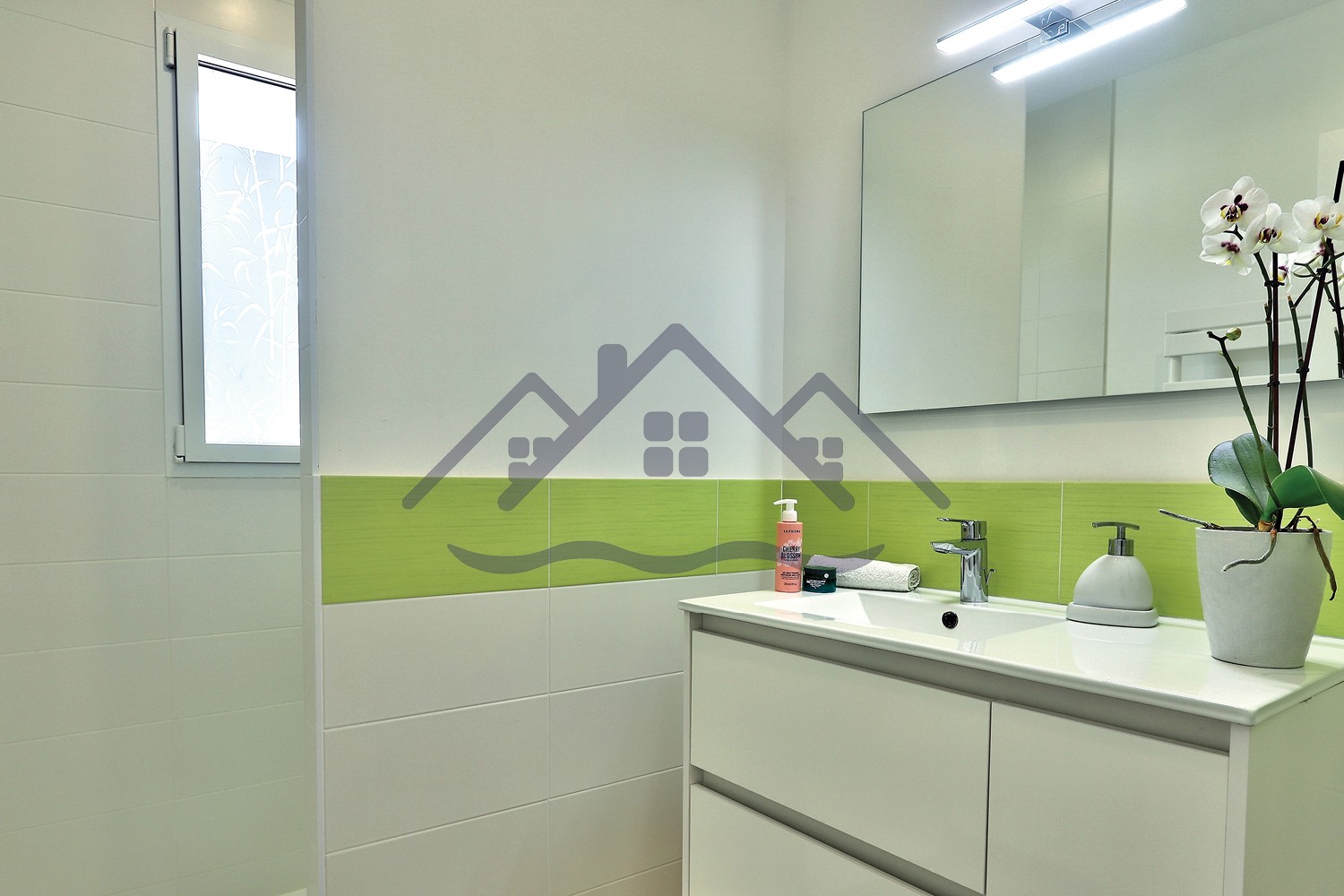 Photo n° 18 de la location