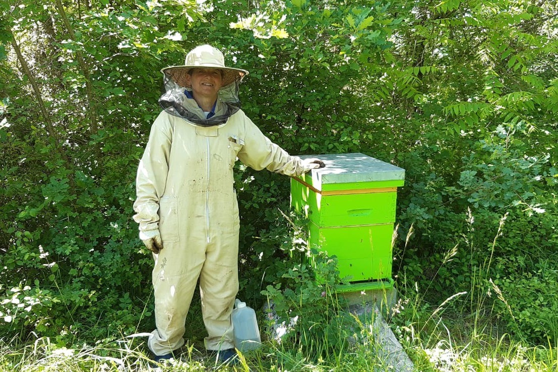 Isabeille  la reine des abeilles