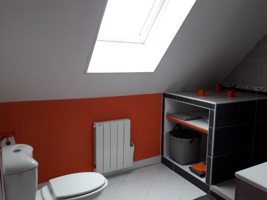 Salle d'eau - Etage -