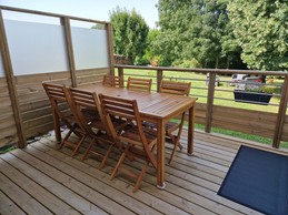 Terrace - Gite les bords de l'Amezule, gite Mirabelle