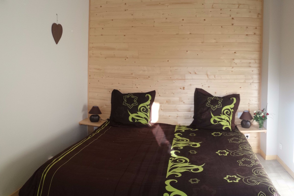 chambre 2, lit 160x200 cm