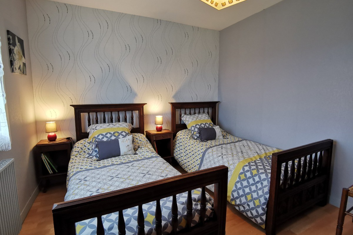 Chambre 2 lits 90