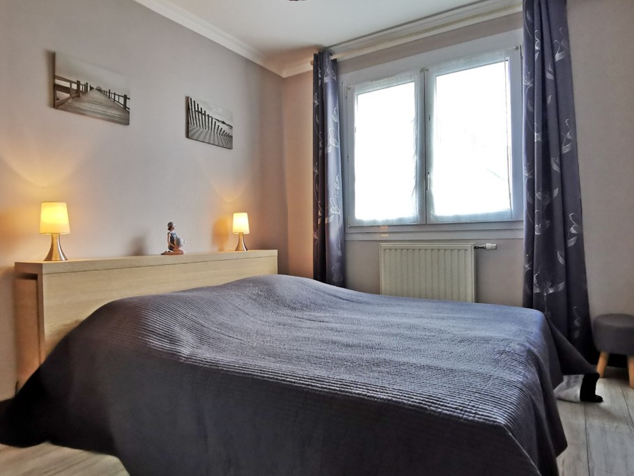 Chambre 1 avec lit 140