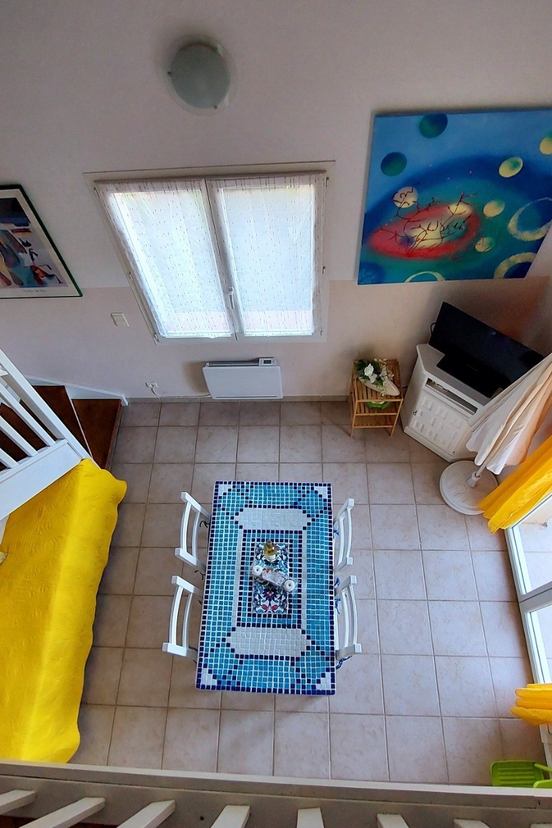 séjour vu depuis la mezzanine