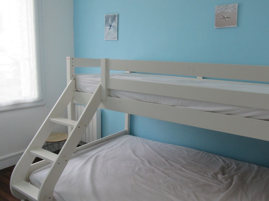 Cabine lit en 140 et lit superposé en 90